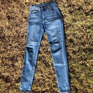 KanCan Skinny Jeans